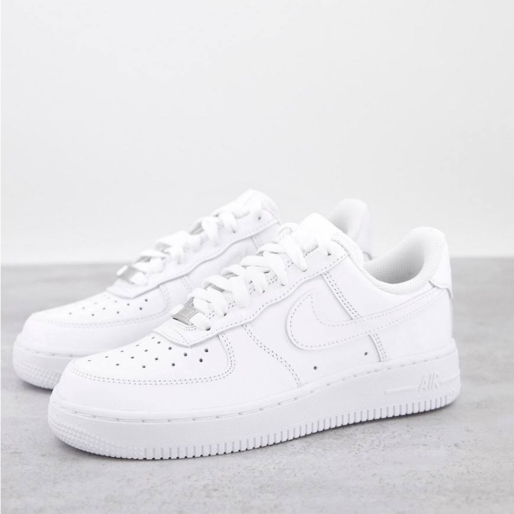 Nike Air Force 1 ‘07 sneakers in triple white